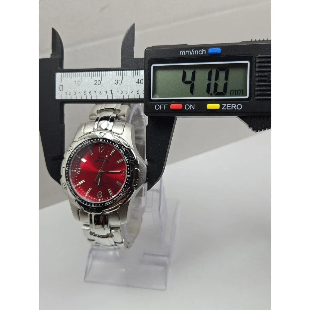 Vintage Lee Dungarees Mens Red Dial Compass Style Metal Bracelet Y2K New Battery